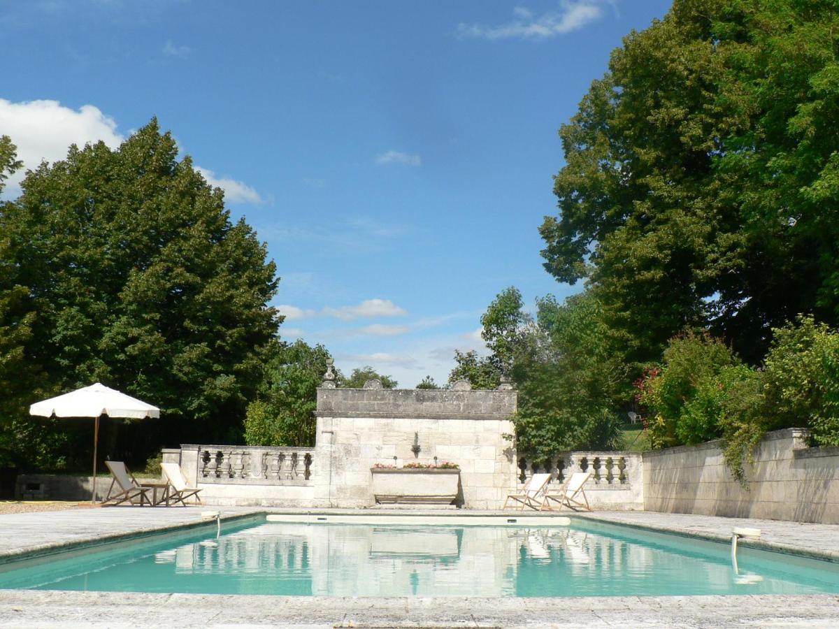 Grand Brassac La Boissiere B&B 외부 사진